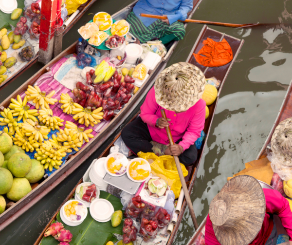 Saduak floating market in Bangkok